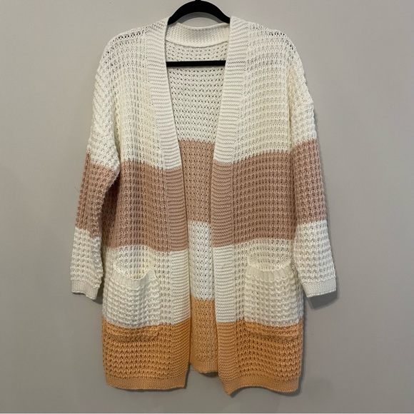 Handmade Cottagecore Knitted Colorblock Long Cardigan - Size L/XL - Picture 11 of 11